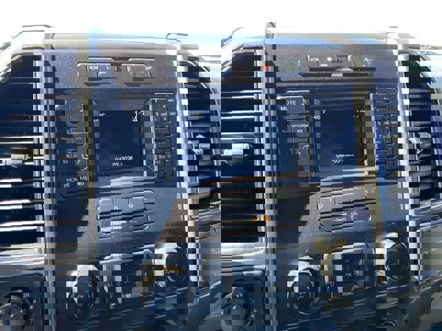 Used 2019 Ford F250 XLT w/ XLT Value Package image 16