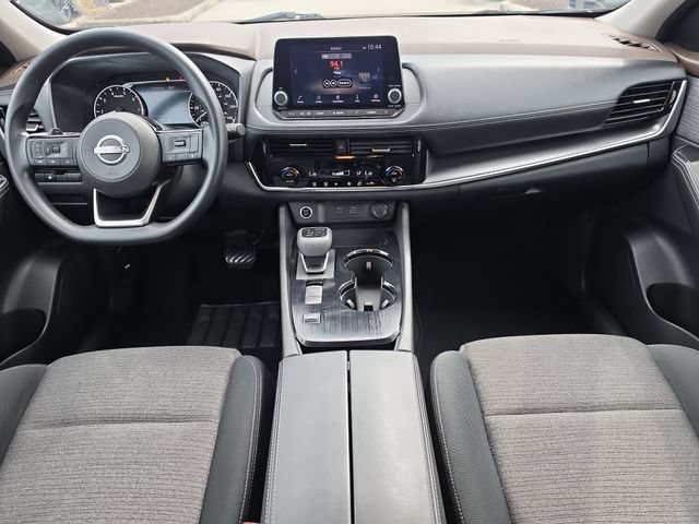Certified 2022 Nissan Rogue SV FWD image 12