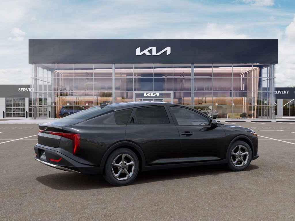 New 2026 Kia K4 FWD image 6