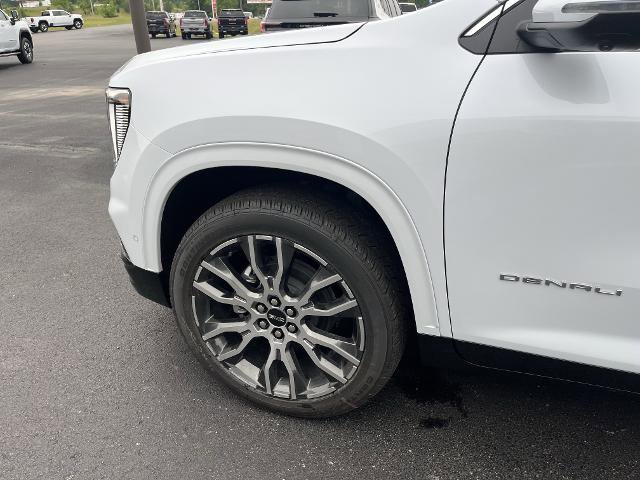 New 2026 GMC Acadia Denali Ultimate FWD image 2