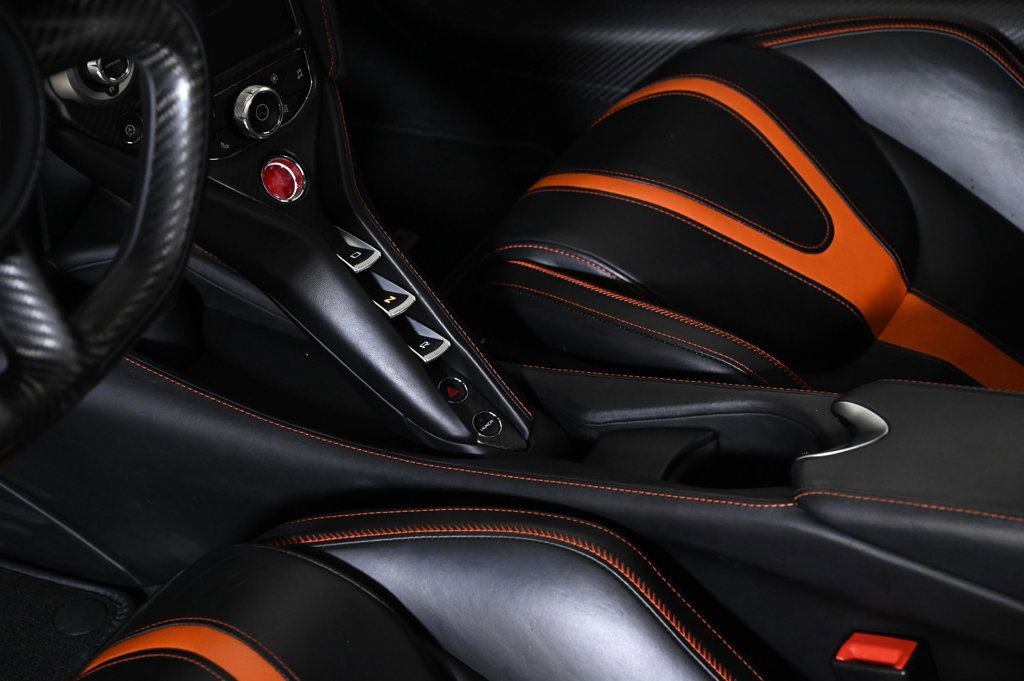 Used 2018 McLaren 720S Performance image 14