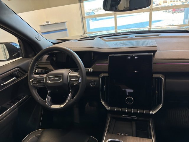 Used 2025 GMC Acadia Denali w/ LPO, Cargo Package image 25