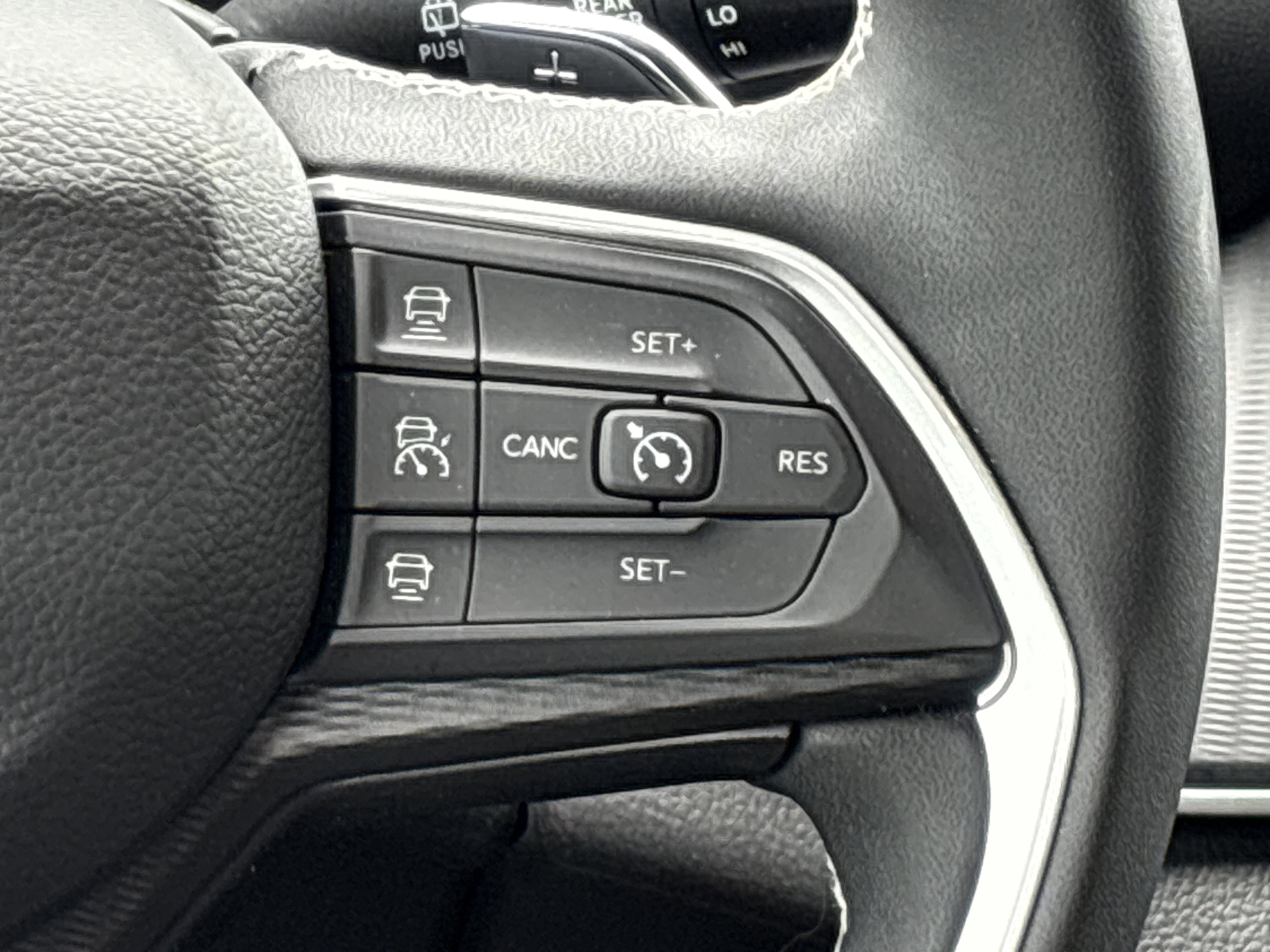 Certified 2023 Jeep Grand Cherokee Altitude AWD/4WD image 20