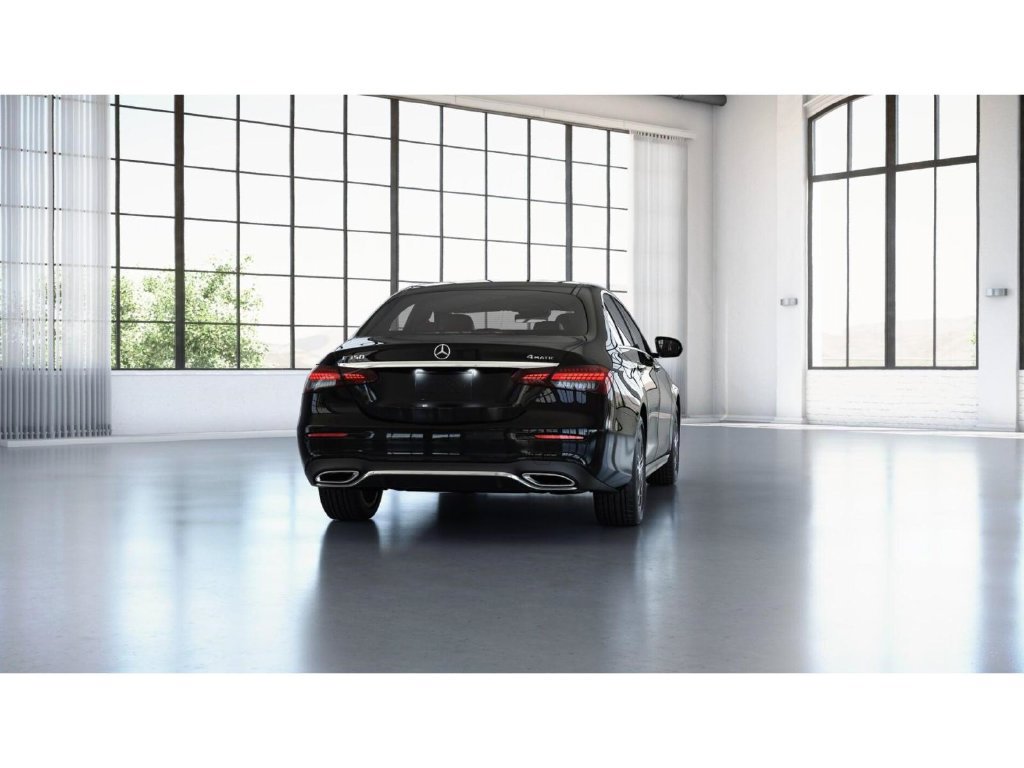 Used 2023 Mercedes-Benz E 350 4MATIC Sedan image 25