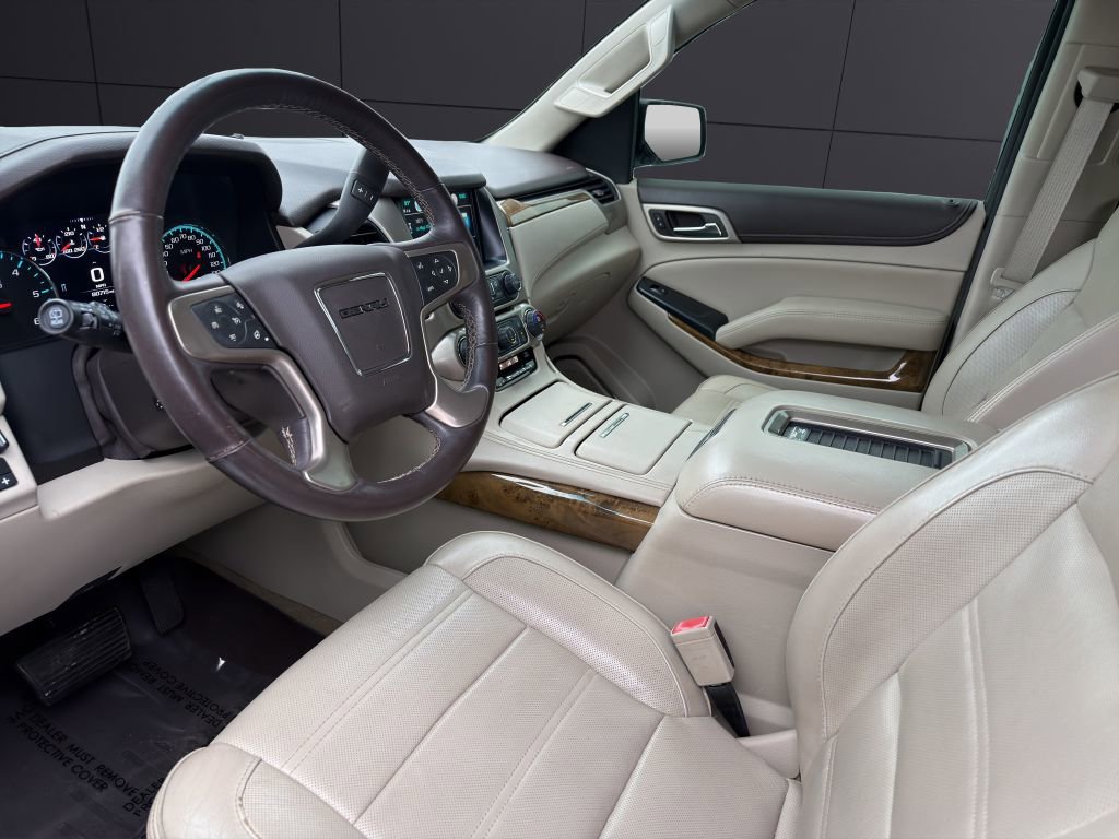 Used 2017 GMC Yukon Denali w/ Open Road Package image 12