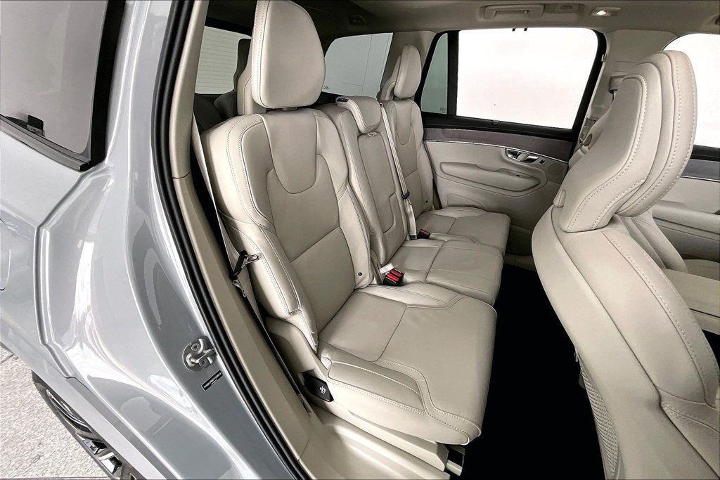 New 2026 Volvo XC90 B6 Ultra w/ Protection Package Premier AWD/4WD image 8