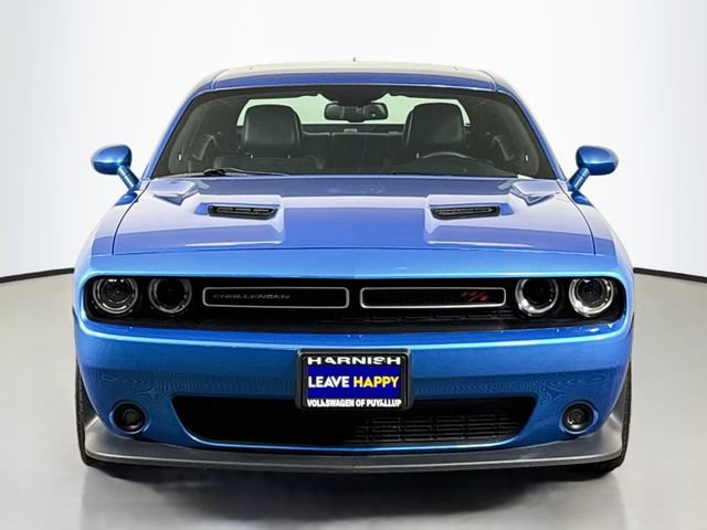 Used 2016 Dodge Challenger R/T Scat Pack w/ Leather Interior Group RWD image 2