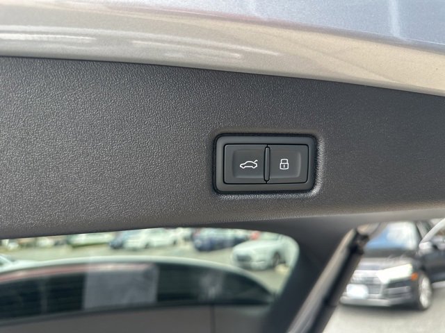 New 2025 Audi Q5 Premium image 12