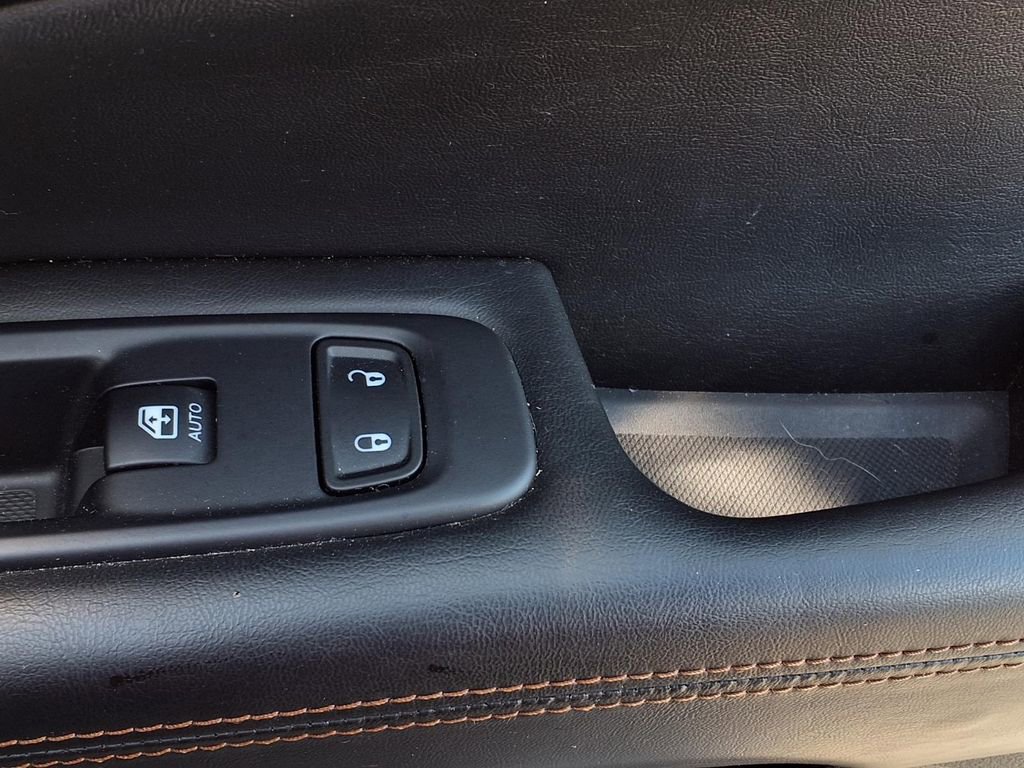 Used 2018 Jeep Compass Limited w/ Safe & Security Group image 24