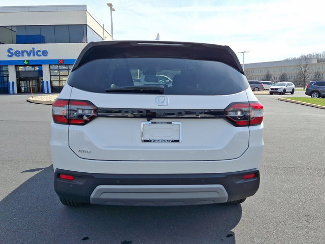 Certified 2025 Honda Pilot EX-L image 5