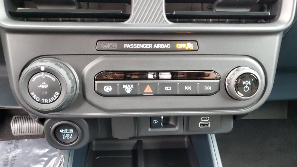 New 2026 Ford Maverick Lariat image 28