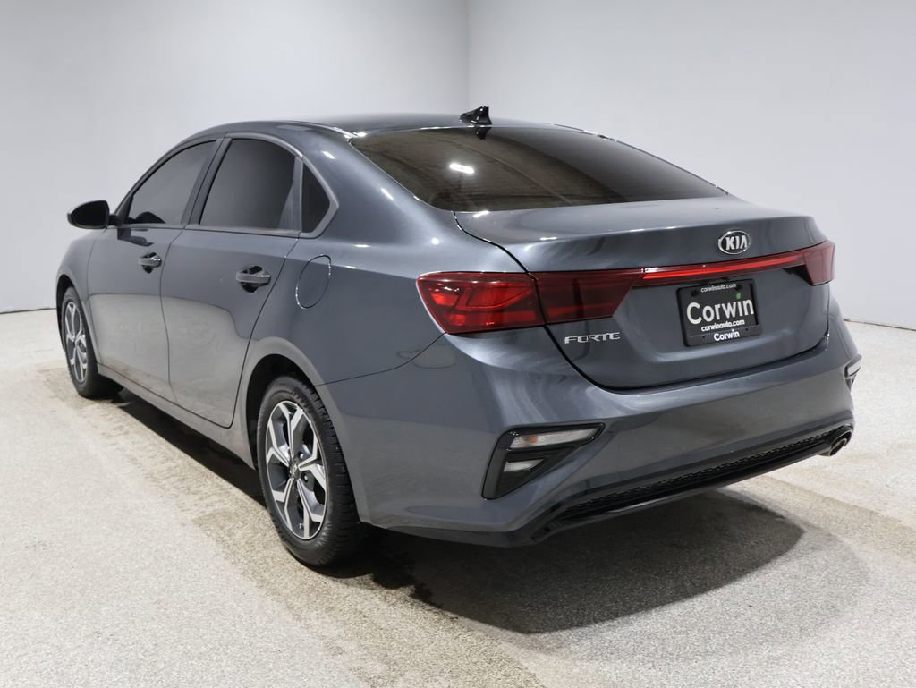 Used 2021 Kia Forte LXS image 4