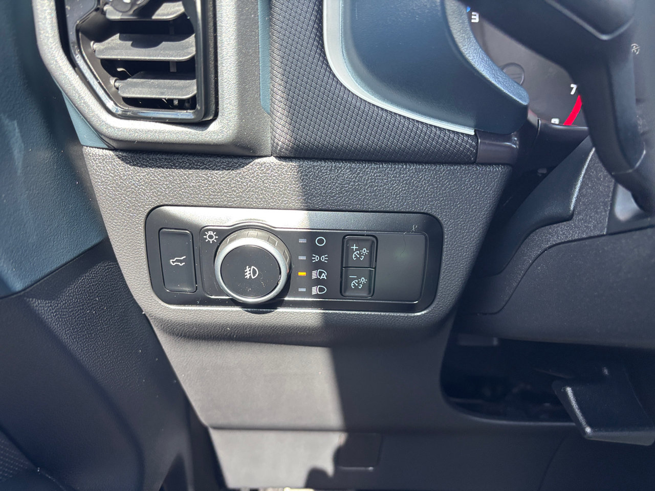 Used 2024 Ford Bronco Sport Heritage w/ Heritage Convenience Package image 13