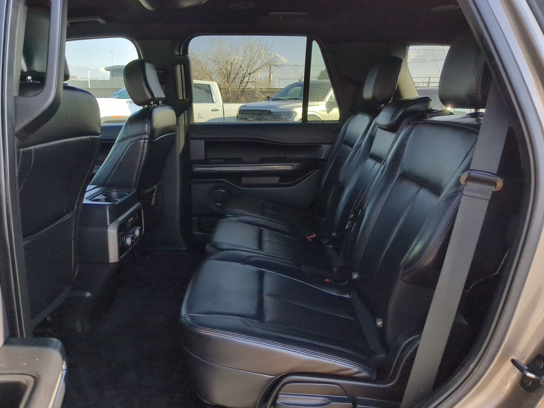 Used 2019 Ford Expedition XLT w/ Equipment Group 201A image 18