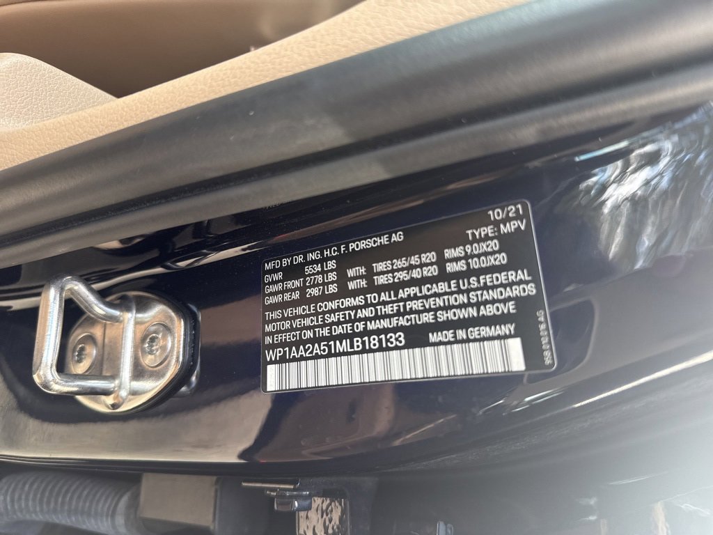 Used 2021 Porsche Macan image 13