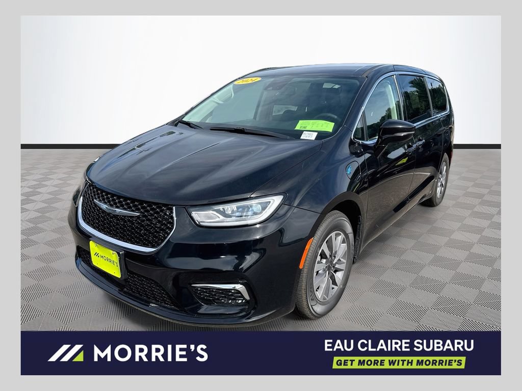 Used 2024 Chrysler Pacifica Limited