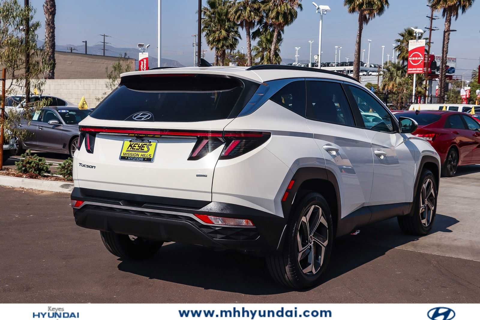 Certified 2023 Hyundai Tucson SEL w/ Convenience Package AWD/4WD image 4