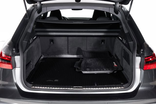 Used 2022 Audi RS 6 image 5