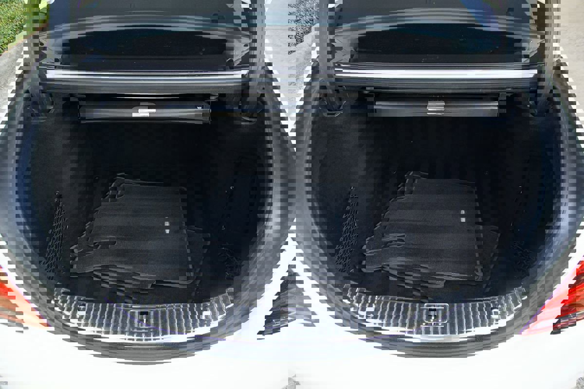 Used 2018 Mercedes-Benz S 560 4MATIC Sedan image 56