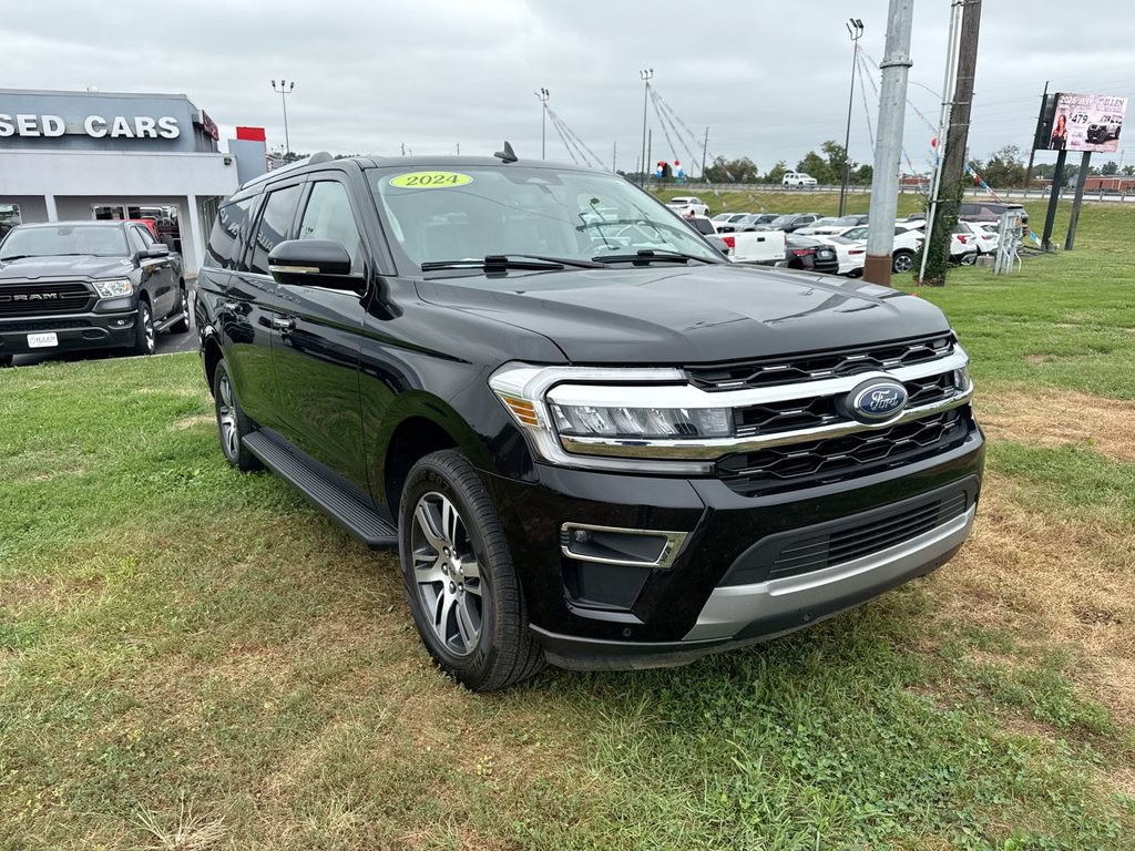 Used 2024 Ford Expedition Max Limited AWD/4WD image 15