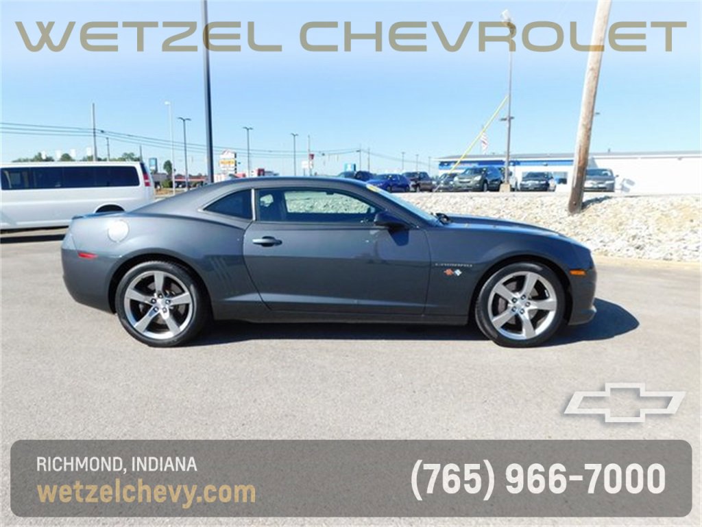 Used 2011 Chevrolet Camaro SS w/ RS Package image 2
