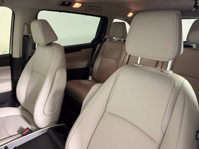 Used 2026 Honda Odyssey EX-L image 31