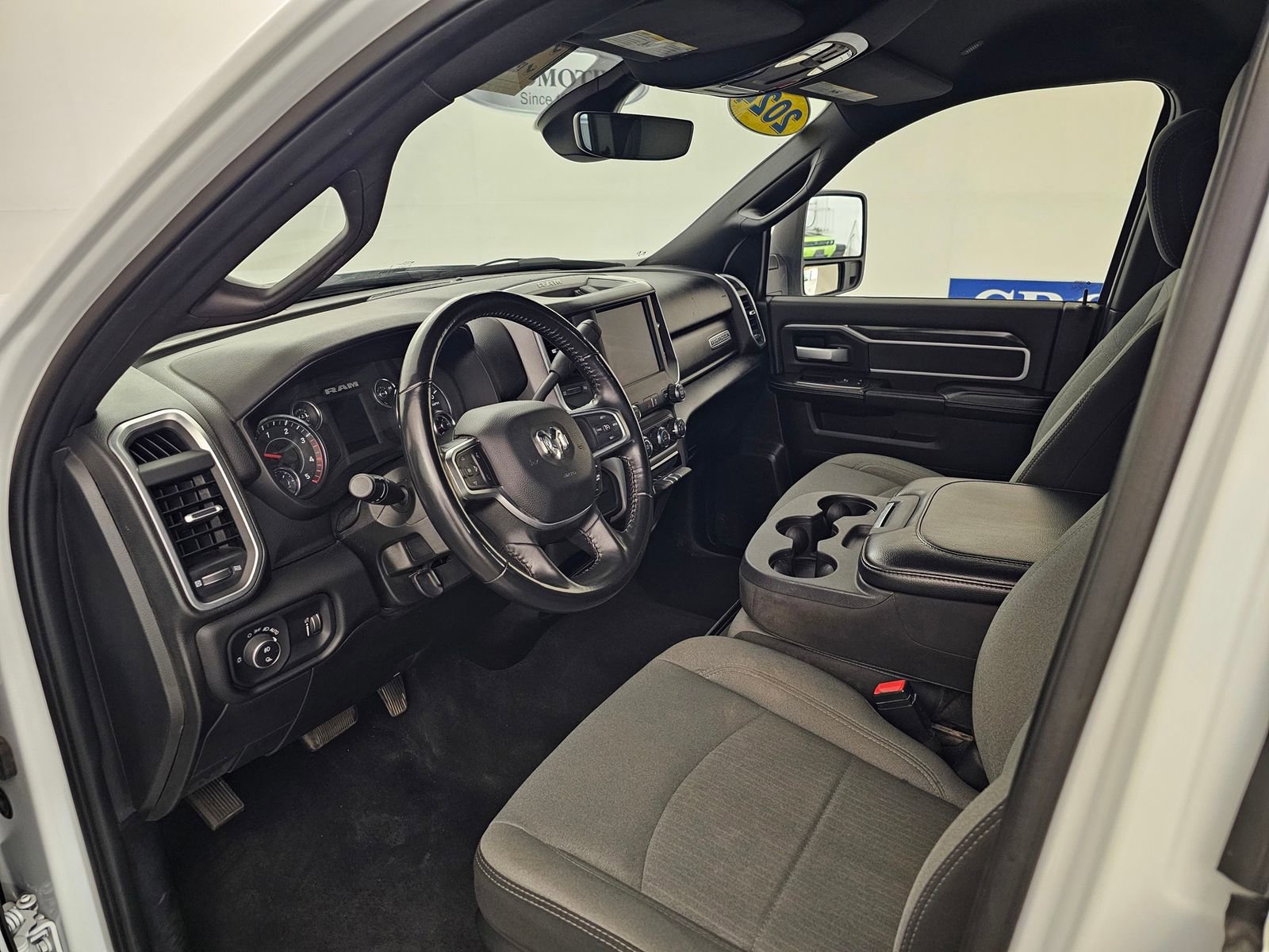 Used 2024 RAM 3500 Big Horn image 11