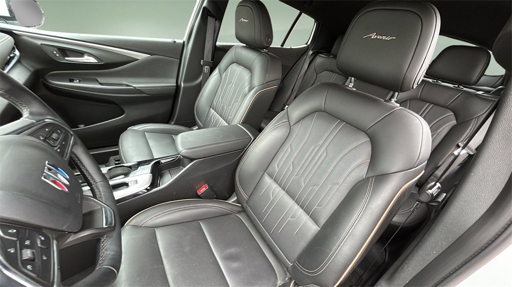Used 2025 Buick Envista Avenir image 16