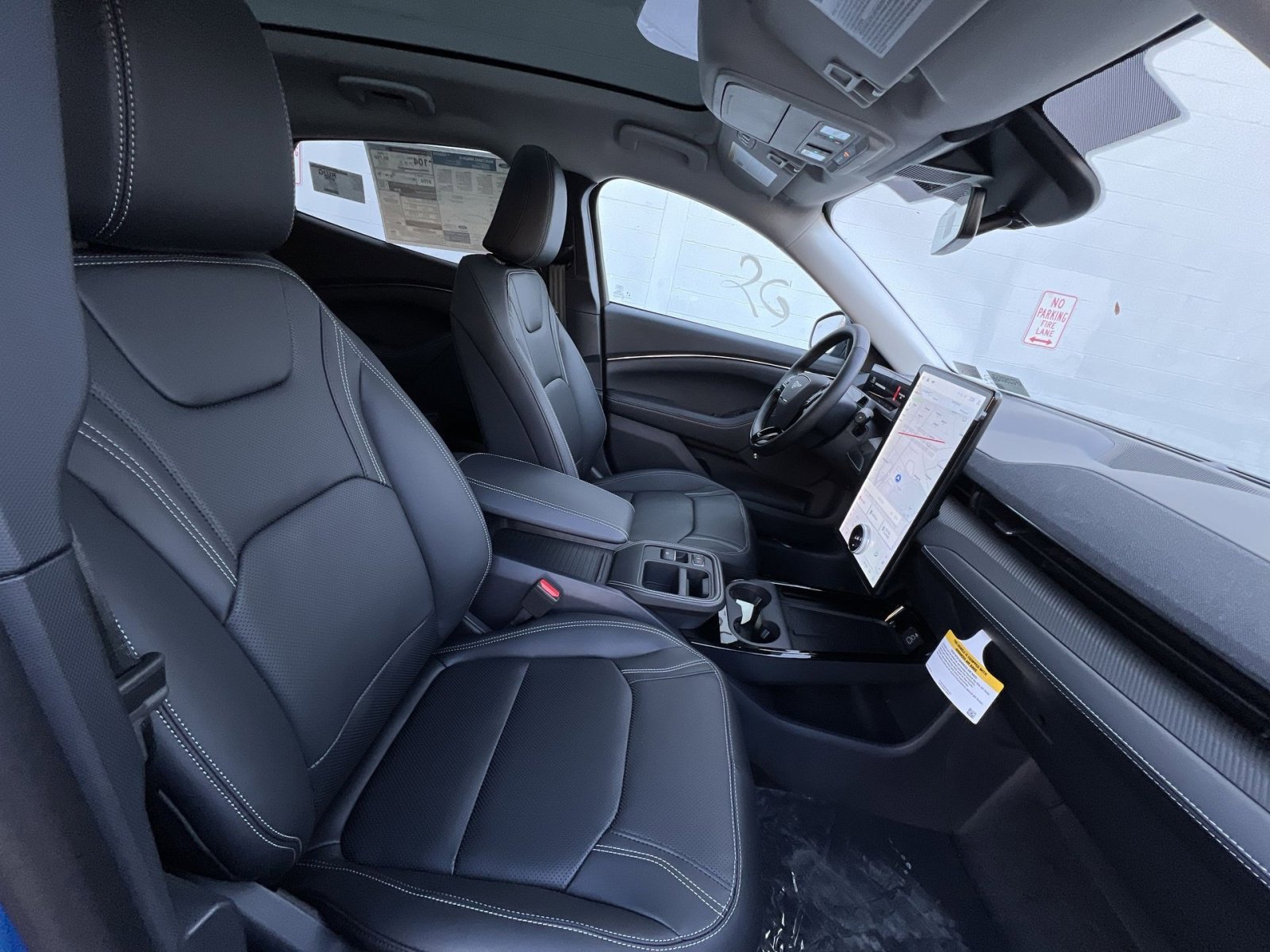 New 2025 Ford Mustang Mach-E Premium image 27