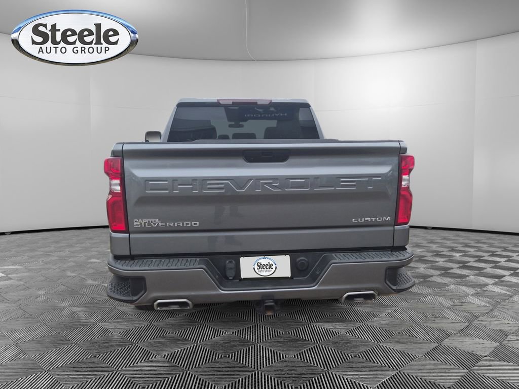 Used 2021 Chevrolet Silverado 1500 Custom w/ Custom Max Trailering Package image 4