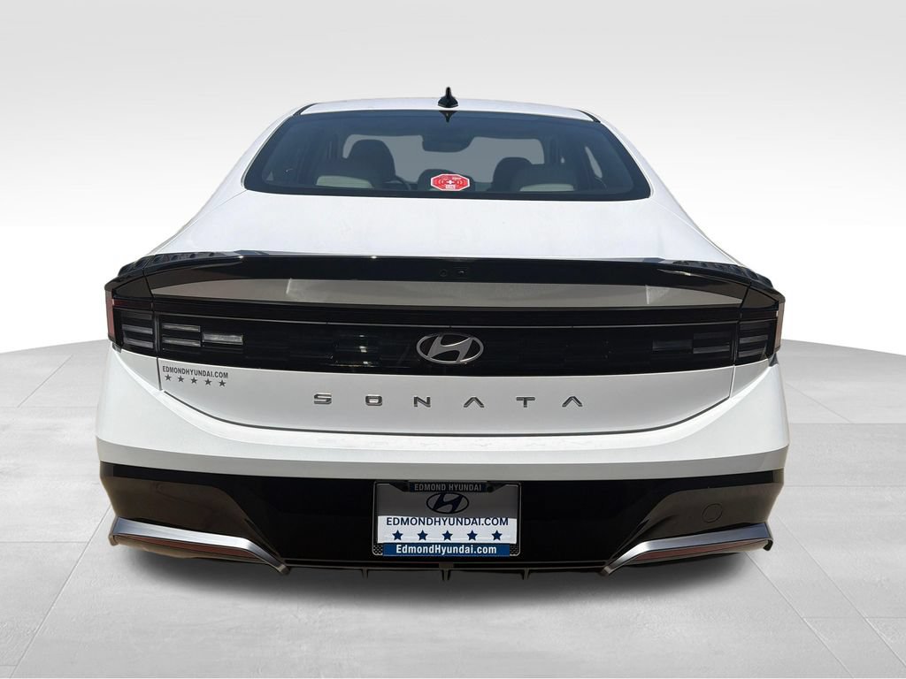 New 2026 Hyundai Sonata SEL FWD image 5