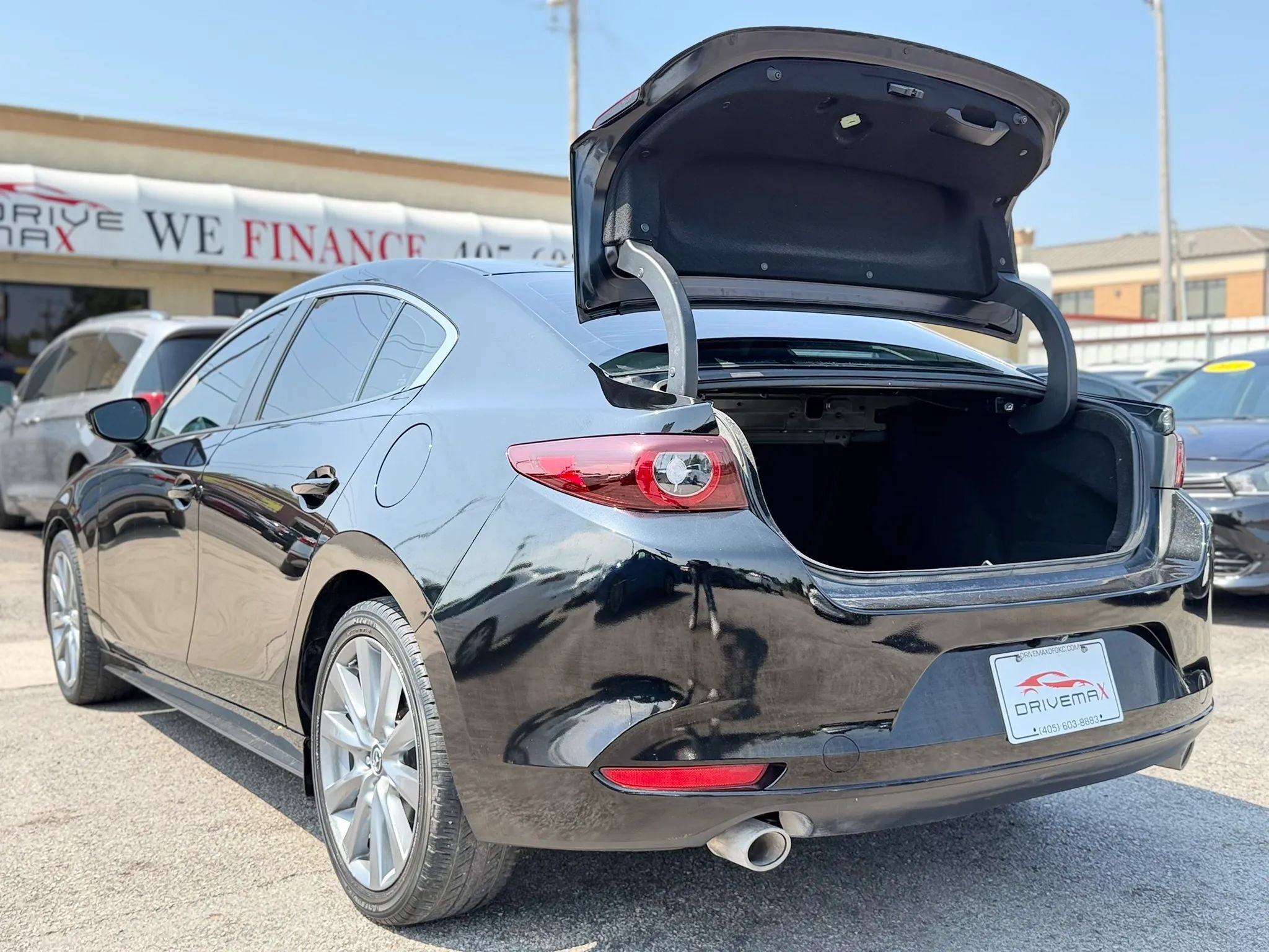 Used 2023 MAZDA MAZDA3 s FWD image 42