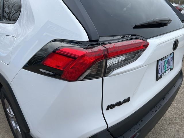 Used 2024 Toyota RAV4 XLE image 15
