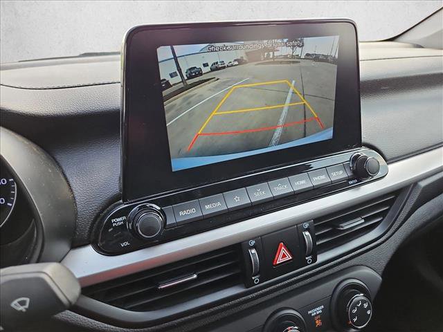 Used 2021 Kia Forte LXS FWD image 12