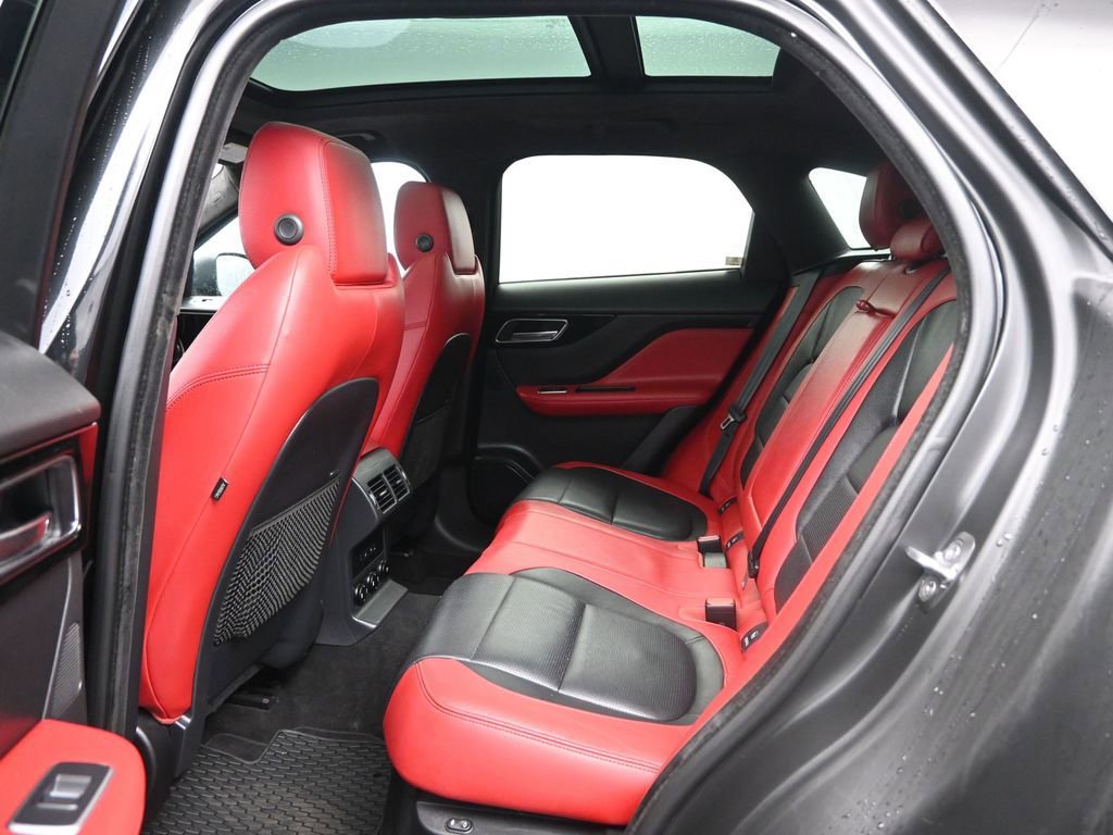 Used 2020 Jaguar F-PACE S AWD/4WD image 24