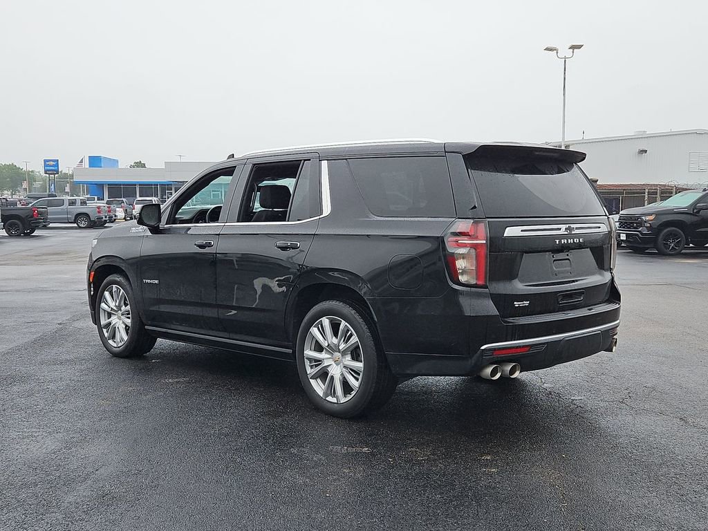Used 2024 Chevrolet Tahoe High Country RWD image 4