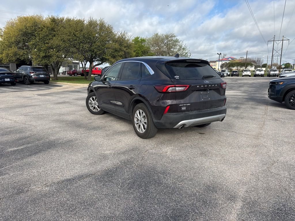 Used 2023 Ford Escape Active image 5
