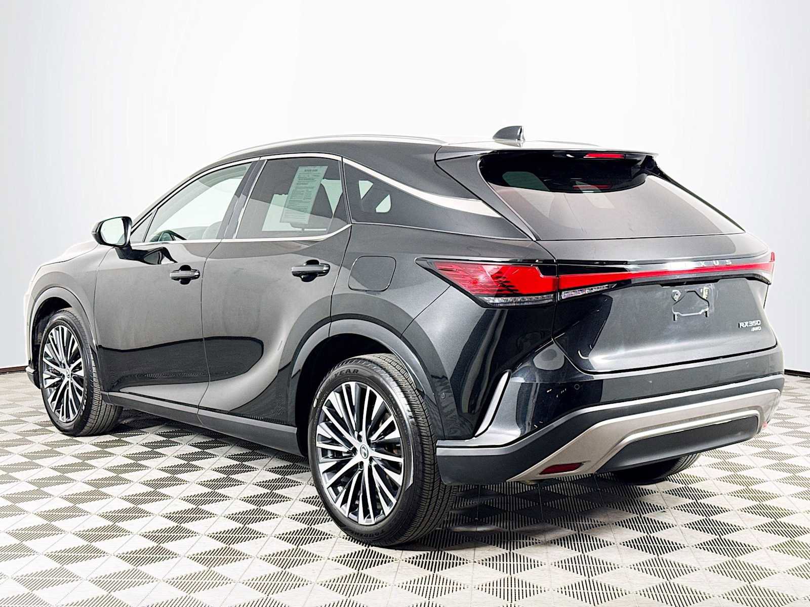 Used 2023 Lexus RX 350 Premium Plus w/ Accessory Package AWD/4WD image 7