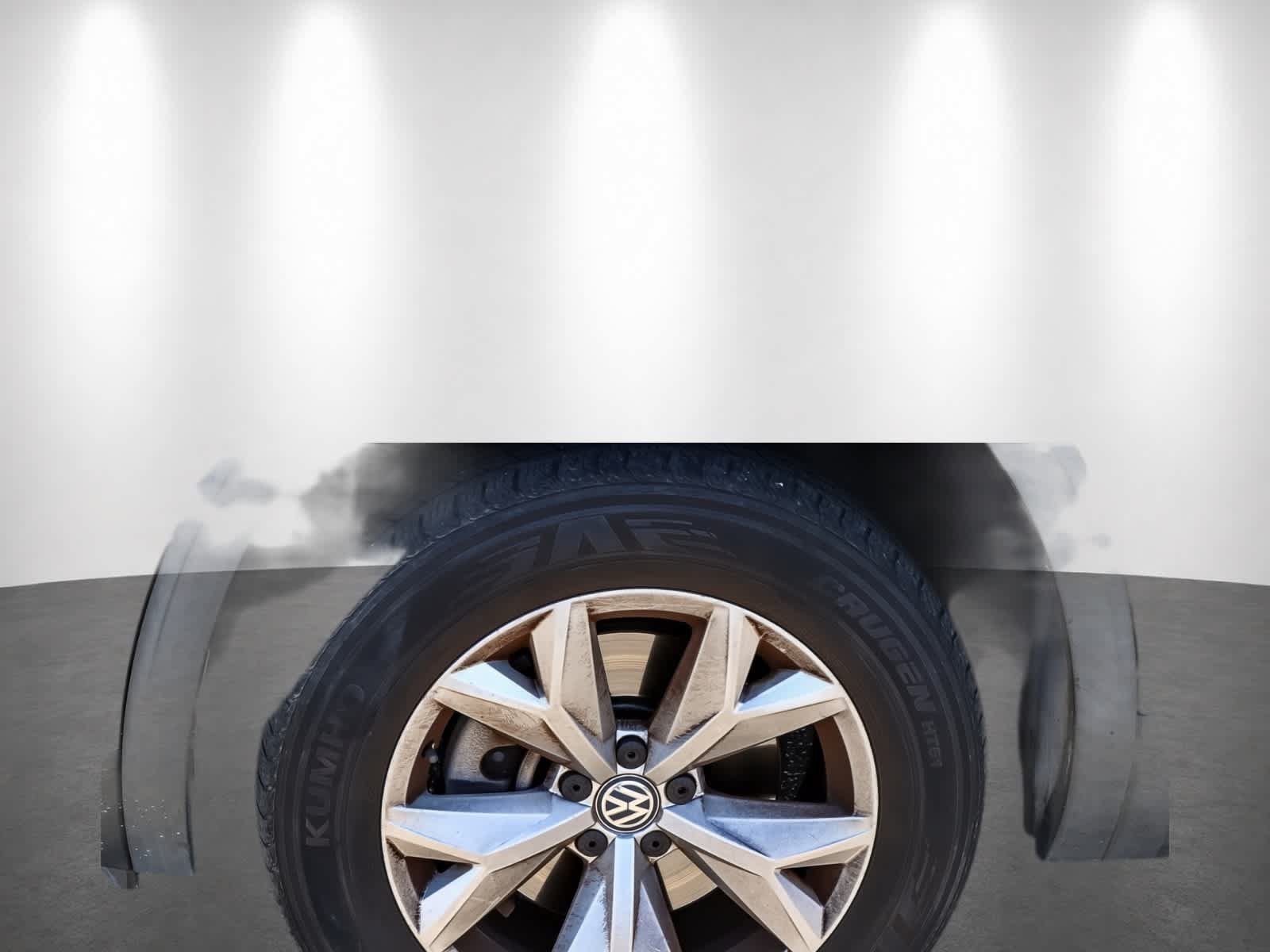 Used 2018 Volkswagen Atlas SEL AWD/4WD image 14