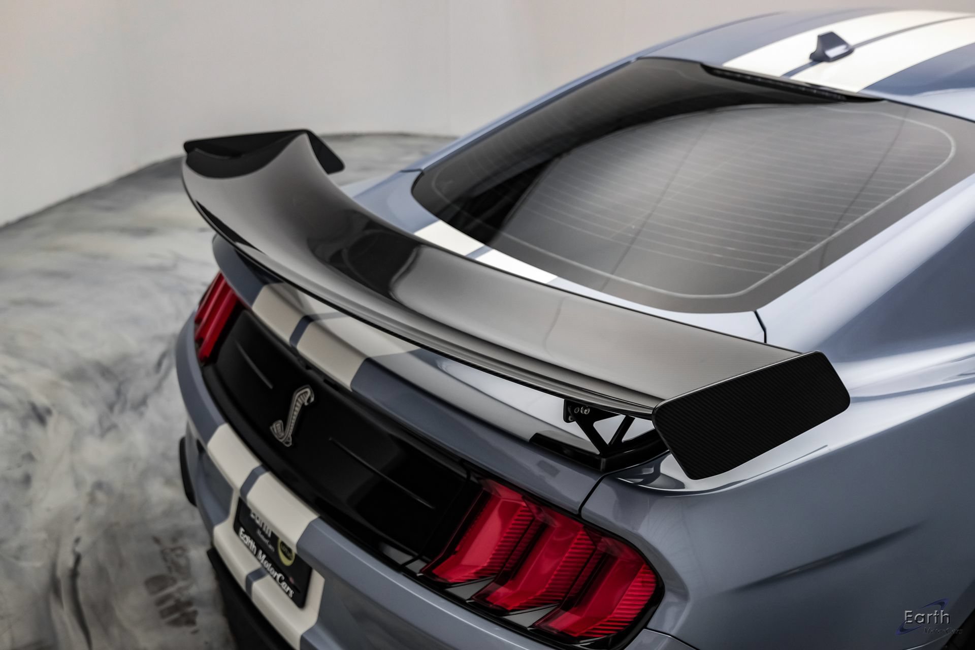 Used 2022 Ford Mustang Shelby GT500 w/ Carbon Fiber Track Pack RWD image 19
