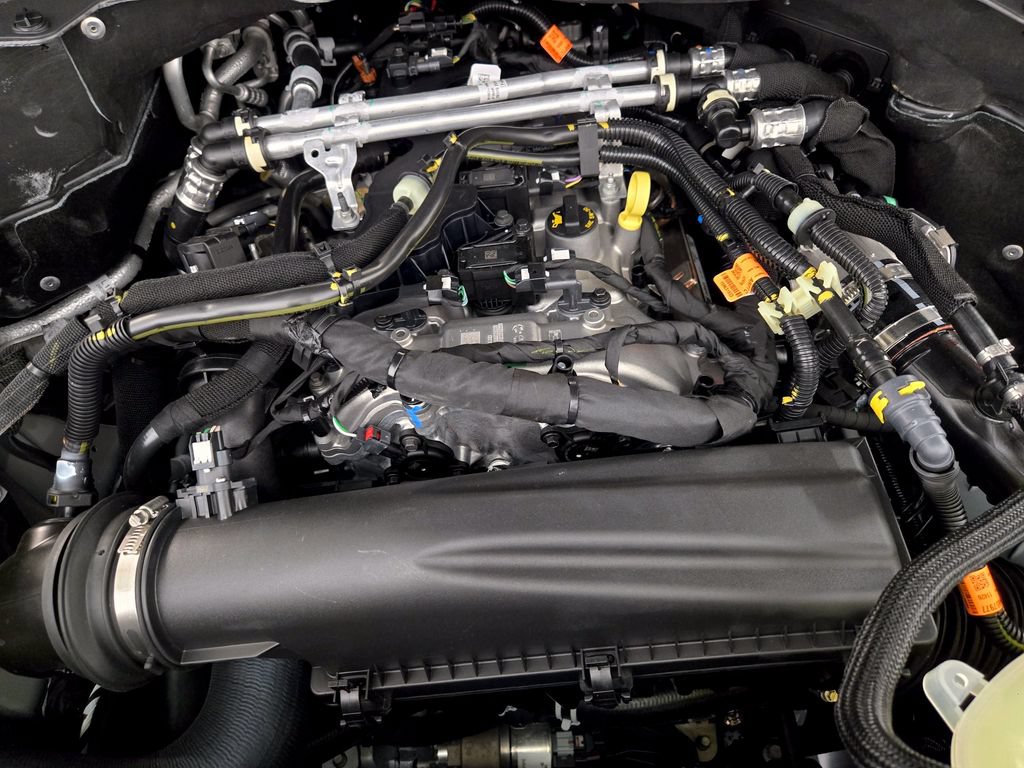 New 2026 Ford Explorer Active RWD image 28
