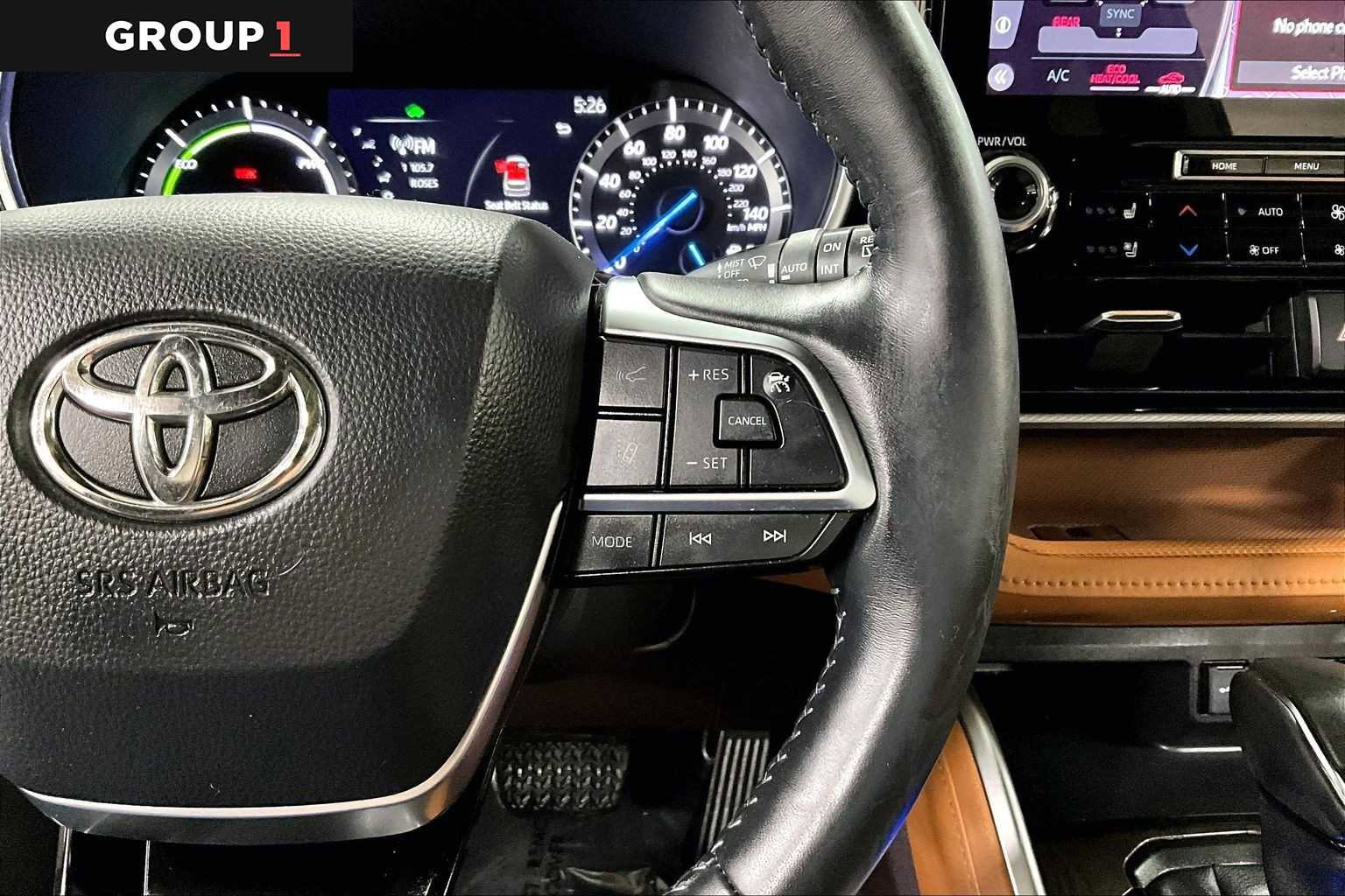 Used 2020 Toyota Highlander Platinum AWD/4WD image 25