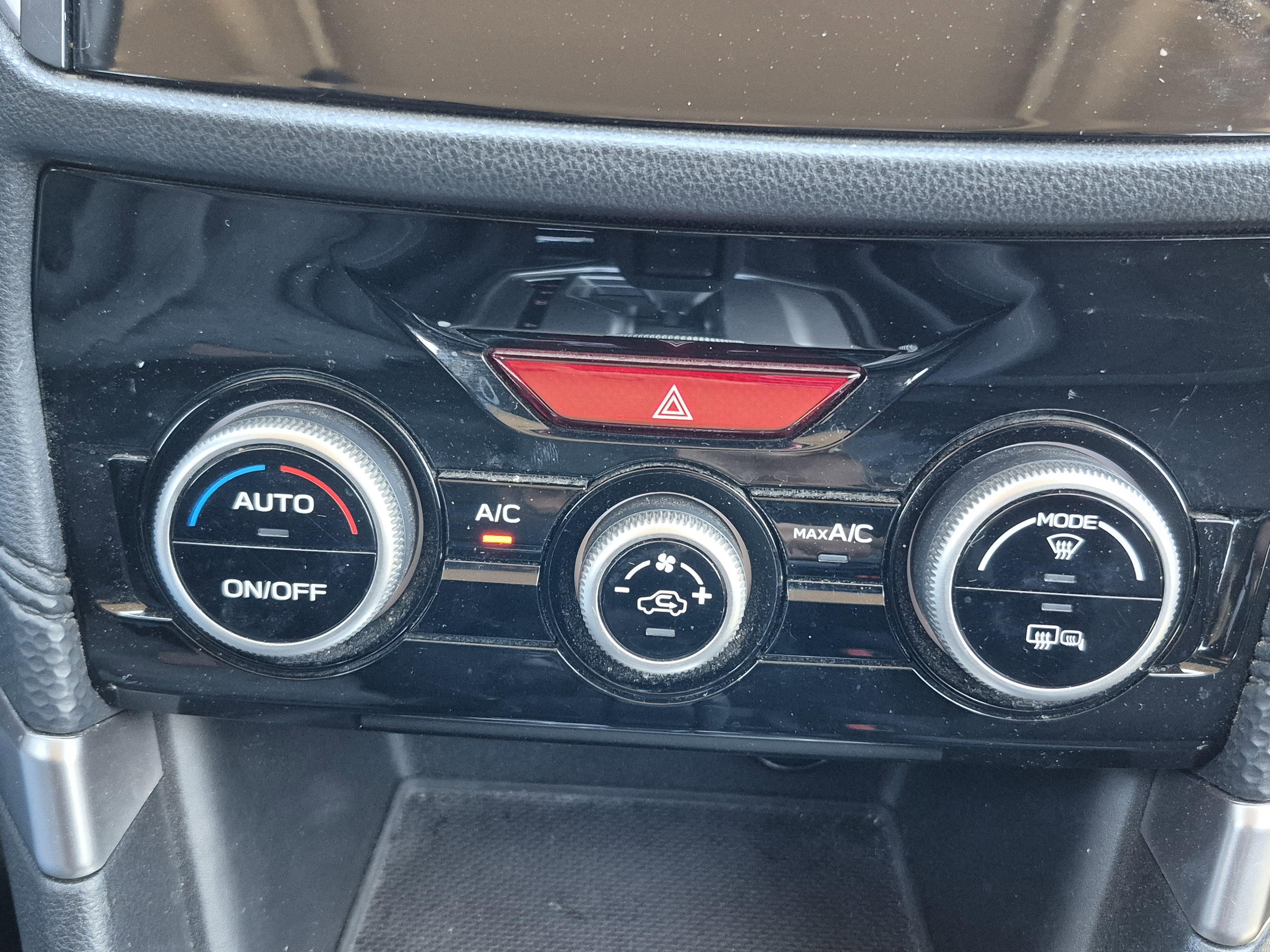 Used 2020 Subaru Forester Premium image 31