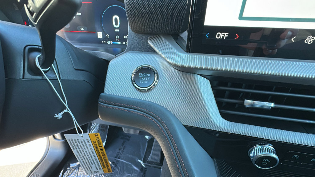 New 2026 Ford Explorer Active image 17