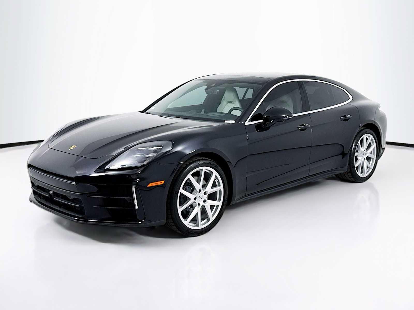 Used 2025 Porsche Panamera 4 AWD/4WD image 1