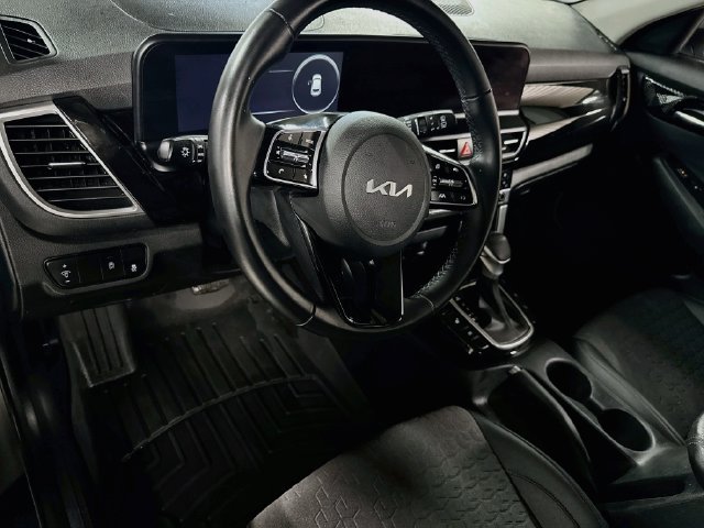 Certified 2024 Kia Seltos S AWD/4WD image 9