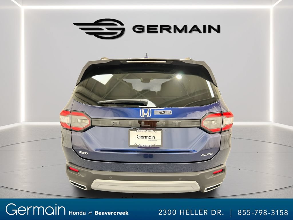 Used 2025 Honda Pilot Elite image 7