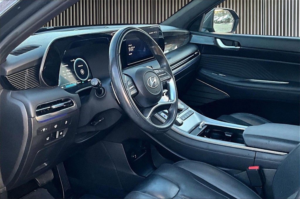 Used 2023 Hyundai Palisade Calligraphy w/ Cargo Package image 13