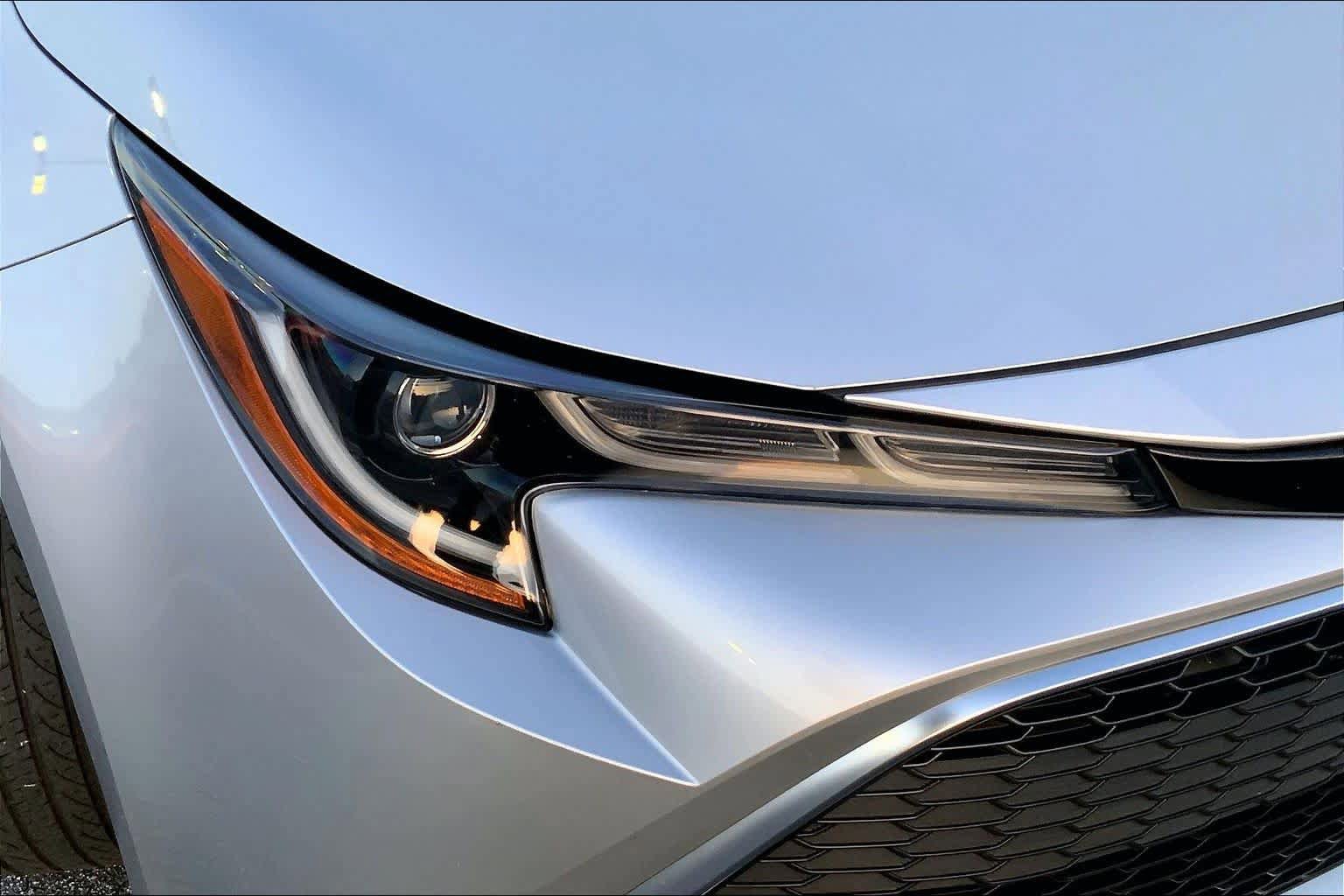 Used 2022 Toyota Corolla XSE FWD image 26