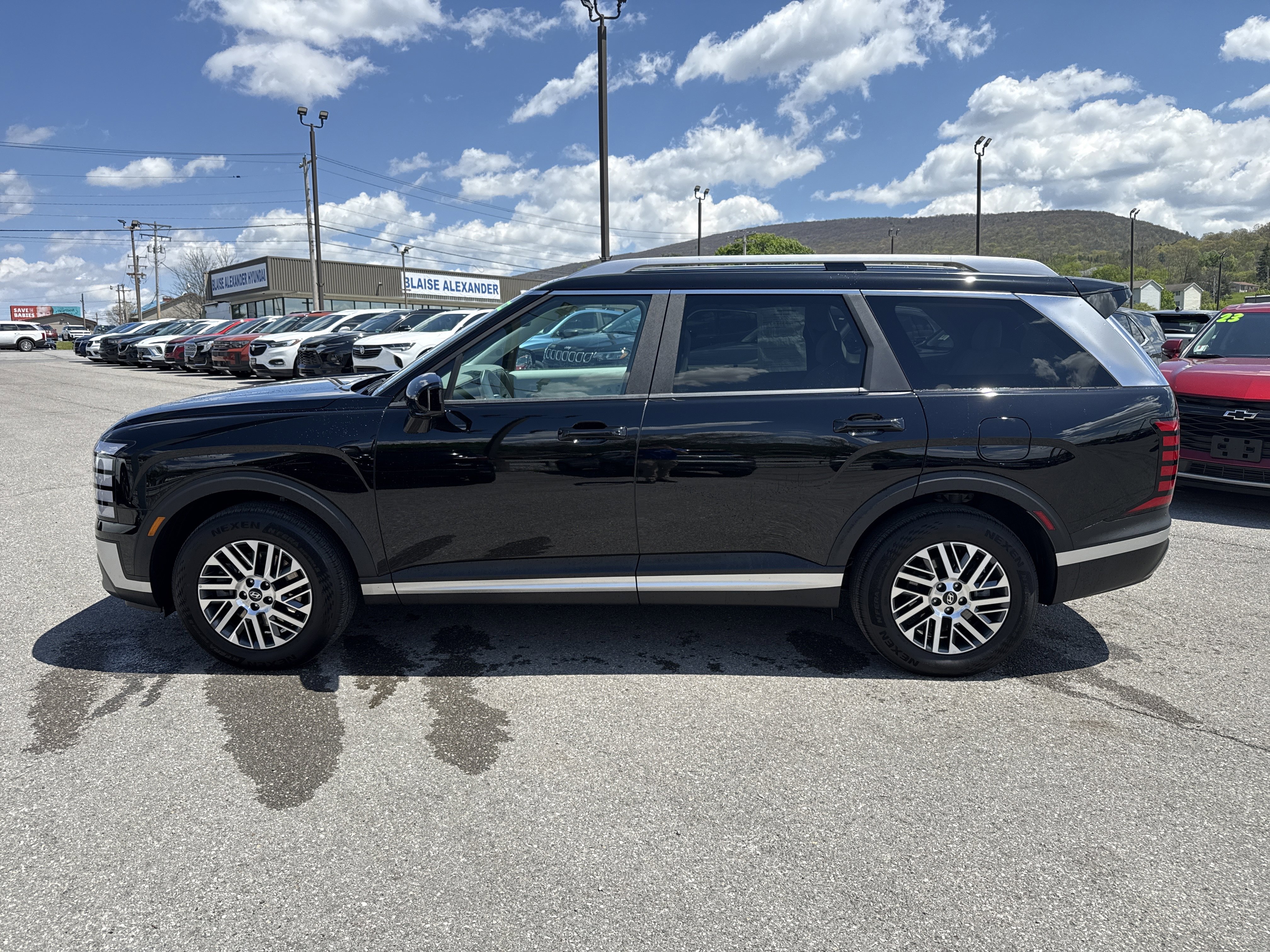 Used 2026 Hyundai Palisade SEL AWD/4WD image 6